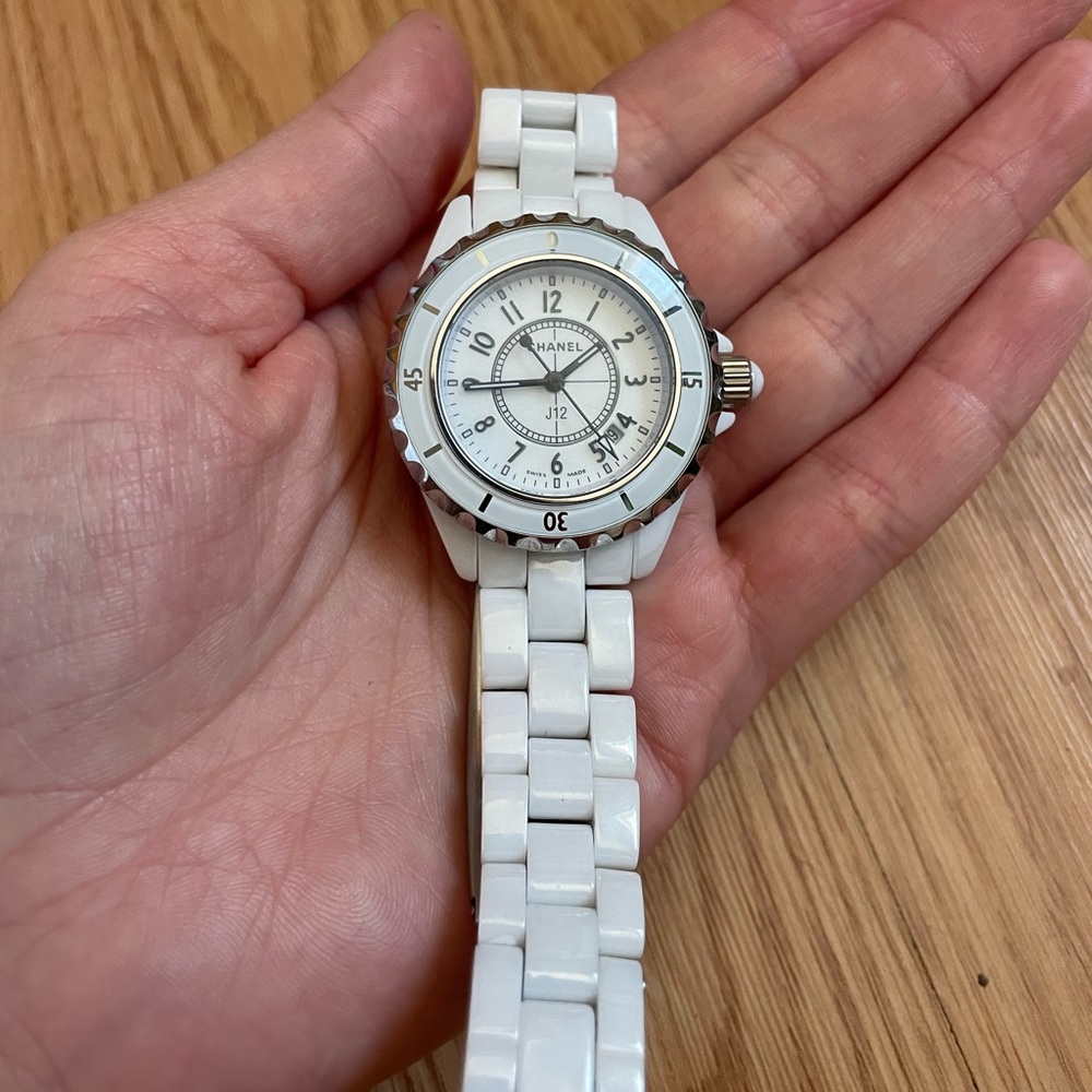 Chanel J12 White Quartz Watch 33mm